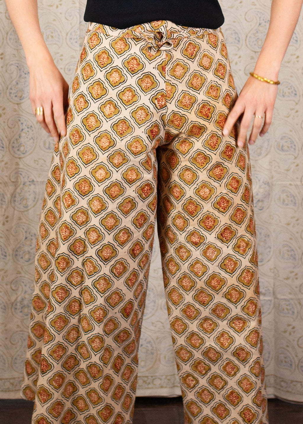 Pantalon SARASWATI -  Coton bio - Imprimé VISTAAR (expansion)