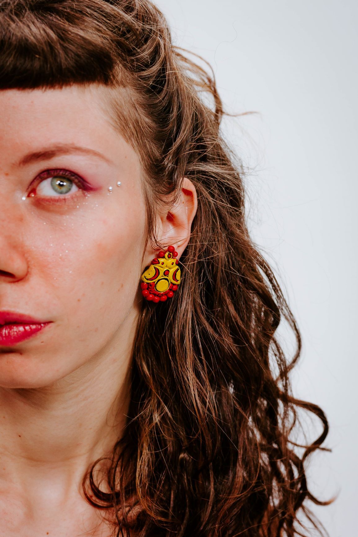 Birdy Rouge - Jaune - Boucles d'oreilles - Azaadi, la mode responsable accessible
