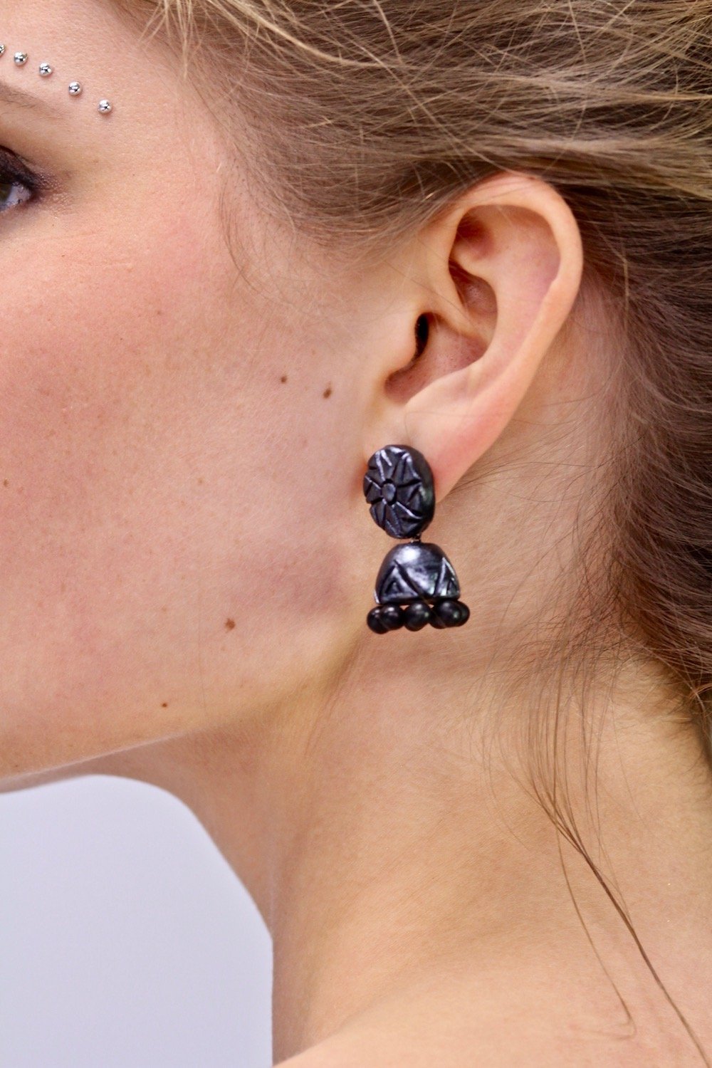 Metal Grey Doll - Boucles d'oreilles - Azaadi, la mode responsable accessible