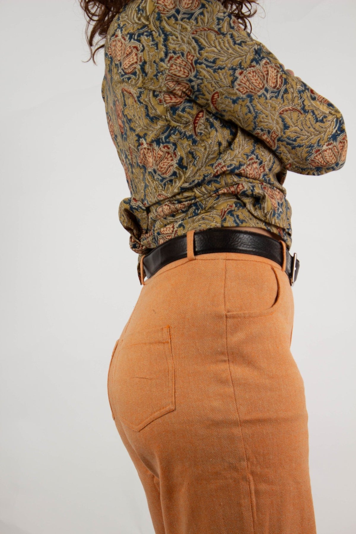 Pantalon GWALIOR - coloris Orange Sedum - Matière recylée - Pantalon - Azaadi, la mode responsable accessible