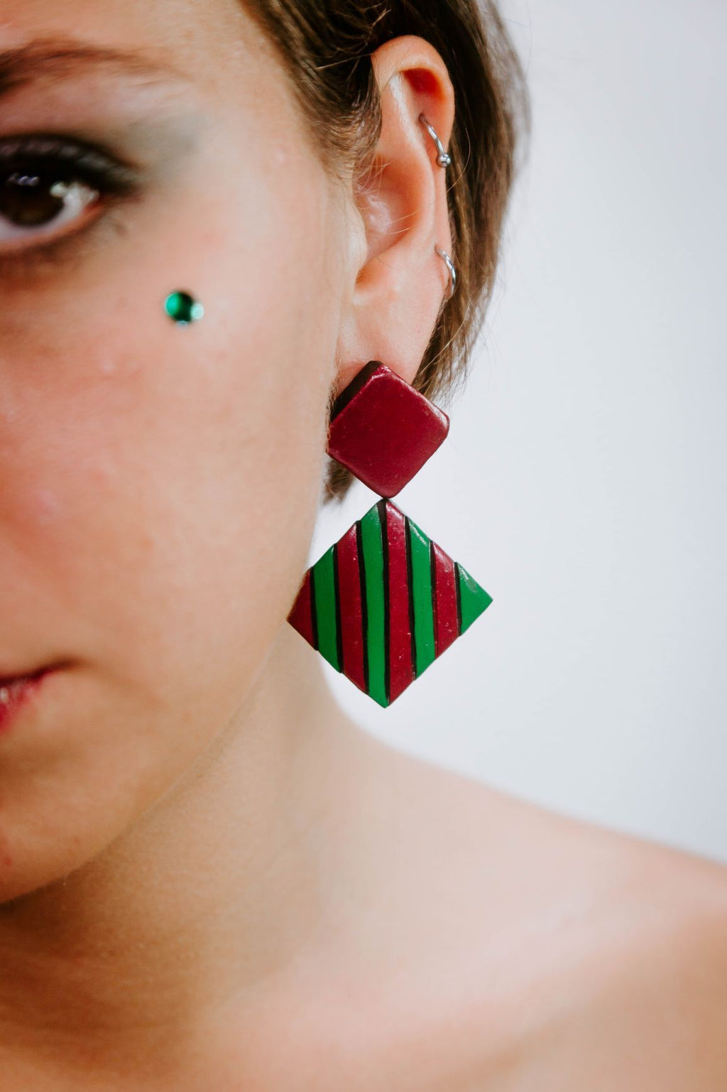 Pop Square Bordeaux - Vert - Boucles d'oreilles - Azaadi, la mode responsable accessible