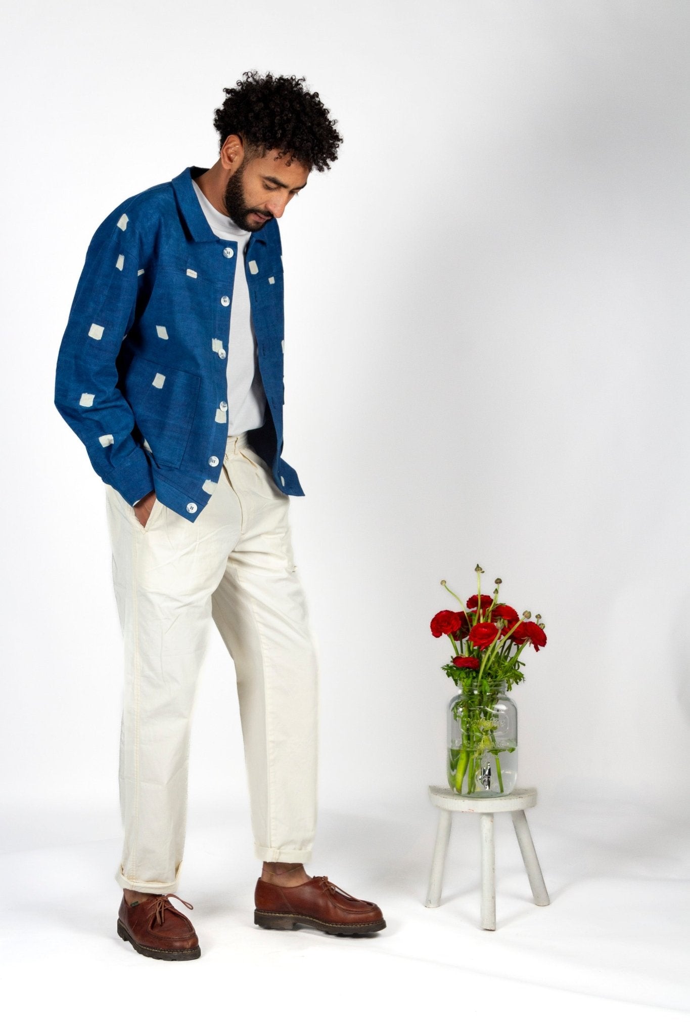 Veste SKANDA - Denim bio - Imprimé Indigo Dabu - Azaadi, la mode responsable accessible